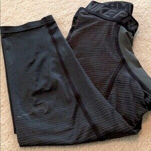 Nike Pro Combat Boy’s Sports Tights Leggings Size Medium Black Stripes